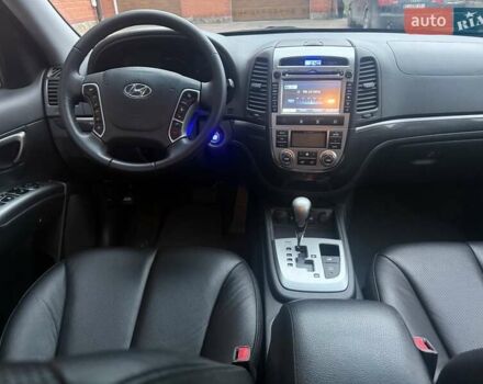 Хендай Санта Фе 2012 в Сарнах на Automoto.ua Черный Хендай Санта Фе, объемом двигателя 2.2 л и пробегом 198 тыс. км за 13900 $, фото 26 на Automoto.ua