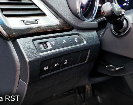 Хендай Санта Фе 2012 в Городок на Automoto.ua Черный Хендай Санта Фе, объемом двигателя 2.2 л и пробегом 165 тыс. км за 18000 $, фото 8 на Automoto.ua