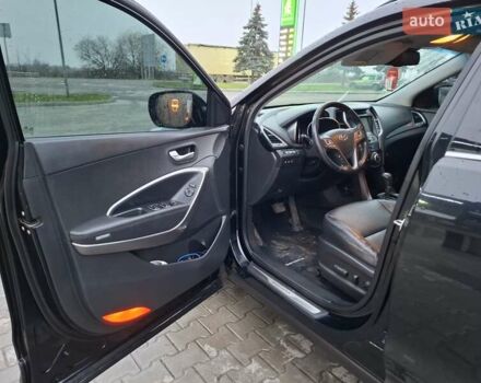 Черный Хендай Санта Фе, объемом двигателя 2.2 л и пробегом 204 тыс. км за 16600 $, фото 8 на Automoto.ua