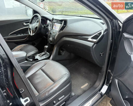 Черный Хендай Санта Фе, объемом двигателя 2.2 л и пробегом 152 тыс. км за 16500 $, фото 10 на Automoto.ua