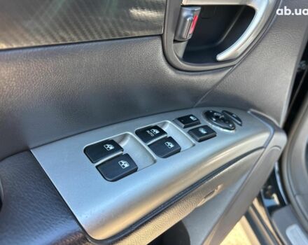 Чорний Хендай Санта Фе, об'ємом двигуна 2.2 л та пробігом 318 тис. км за 12990 $, фото 17 на Automoto.ua