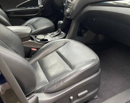 Черный Хендай Санта Фе, объемом двигателя 2.2 л и пробегом 169 тыс. км за 17200 $, фото 10 на Automoto.ua