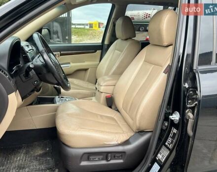 Хендай Санта Фе 2012 в Киеве на Automoto.ua Черный Хендай Санта Фе, объемом двигателя 2.2 л и пробегом 260 тыс. км за 14490 $, фото 8 на Automoto.ua