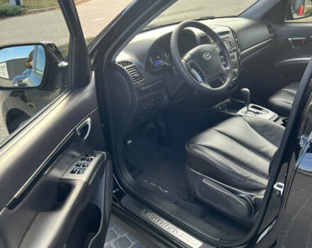 Хендай Санта Фе 2012 в Днепре (Днепропетровске) на Automoto.ua Черный Хендай Санта Фе, объемом двигателя 2.2 л и пробегом 211 тыс. км за 13799 $, фото 7 на Automoto.ua