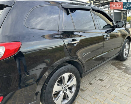 Черный Хендай Санта Фе, объемом двигателя 2.2 л и пробегом 320 тыс. км за 14500 $, фото 11 на Automoto.ua