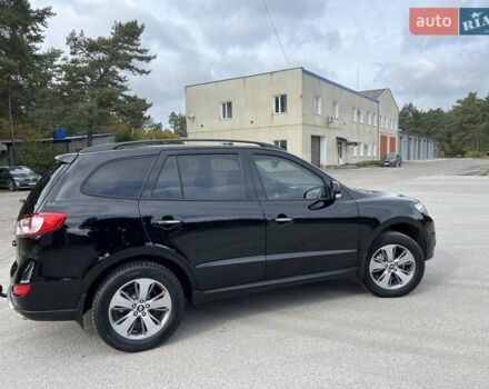 Черный Хендай Санта Фе, объемом двигателя 2.2 л и пробегом 190 тыс. км за 14300 $, фото 11 на Automoto.ua