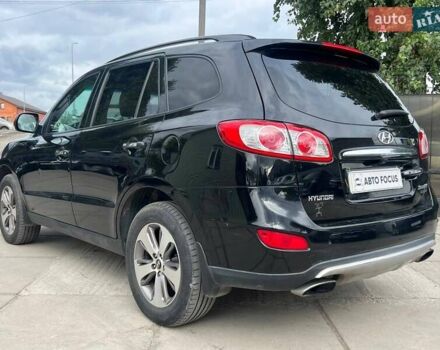 Хендай Санта Фе 2012 в Киеве на Automoto.ua Черный Хендай Санта Фе, объемом двигателя 2.2 л и пробегом 260 тыс. км за 14490 $, фото 4 на Automoto.ua