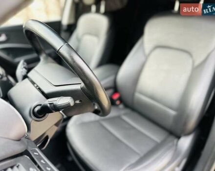 Черный Хендай Санта Фе, объемом двигателя 2.2 л и пробегом 137 тыс. км за 17800 $, фото 35 на Automoto.ua