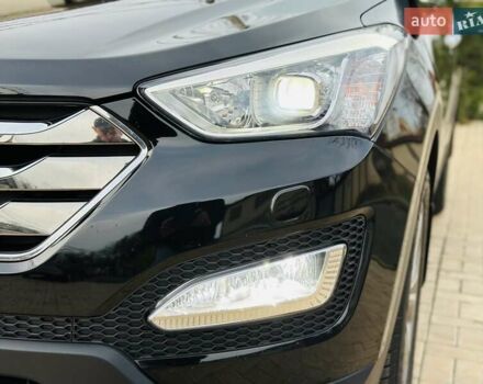 Черный Хендай Санта Фе, объемом двигателя 2.2 л и пробегом 137 тыс. км за 17800 $, фото 121 на Automoto.ua
