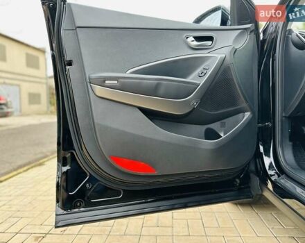 Черный Хендай Санта Фе, объемом двигателя 2.2 л и пробегом 137 тыс. км за 17800 $, фото 77 на Automoto.ua