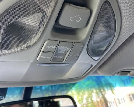 Черный Хендай Санта Фе, объемом двигателя 3.3 л и пробегом 240 тыс. км за 12800 $, фото 19 на Automoto.ua