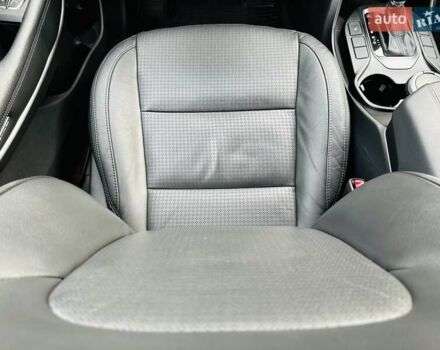 Черный Хендай Санта Фе, объемом двигателя 2.2 л и пробегом 137 тыс. км за 17800 $, фото 27 на Automoto.ua