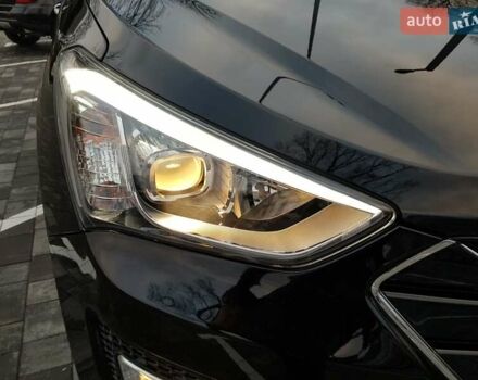 Черный Хендай Санта Фе, объемом двигателя 2.2 л и пробегом 159 тыс. км за 15900 $, фото 2 на Automoto.ua