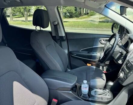 Чорний Хендай Санта Фе, об'ємом двигуна 2.2 л та пробігом 185 тис. км за 17500 $, фото 20 на Automoto.ua