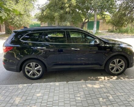Черный Хендай Санта Фе, объемом двигателя 3.3 л и пробегом 240 тыс. км за 12800 $, фото 3 на Automoto.ua