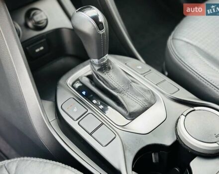 Черный Хендай Санта Фе, объемом двигателя 2.2 л и пробегом 137 тыс. км за 17800 $, фото 50 на Automoto.ua