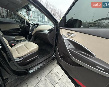 Черный Хендай Санта Фе, объемом двигателя 2.2 л и пробегом 190 тыс. км за 14900 $, фото 32 на Automoto.ua