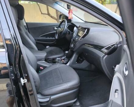 Черный Хендай Санта Фе, объемом двигателя 2.2 л и пробегом 162 тыс. км за 19490 $, фото 11 на Automoto.ua