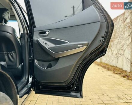 Черный Хендай Санта Фе, объемом двигателя 2.2 л и пробегом 137 тыс. км за 17800 $, фото 82 на Automoto.ua