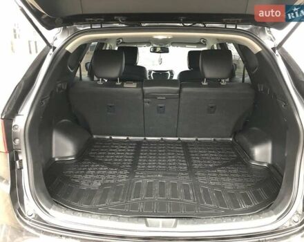 Черный Хендай Санта Фе, объемом двигателя 2.4 л и пробегом 158 тыс. км за 14500 $, фото 13 на Automoto.ua