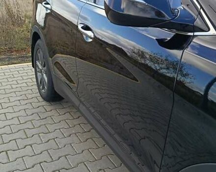 Черный Хендай Санта Фе, объемом двигателя 1.99 л и пробегом 182 тыс. км за 17499 $, фото 5 на Automoto.ua