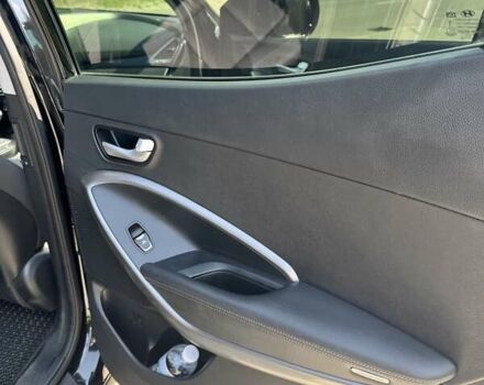 Чорний Хендай Санта Фе, об'ємом двигуна 2.2 л та пробігом 185 тис. км за 17500 $, фото 29 на Automoto.ua