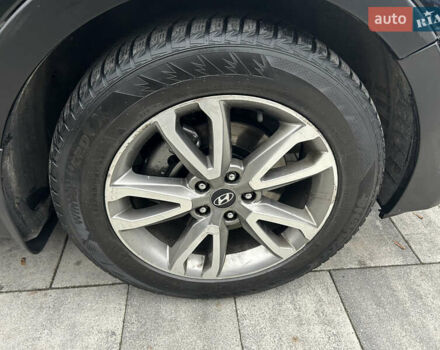 Черный Хендай Санта Фе, объемом двигателя 2.2 л и пробегом 190 тыс. км за 14900 $, фото 31 на Automoto.ua