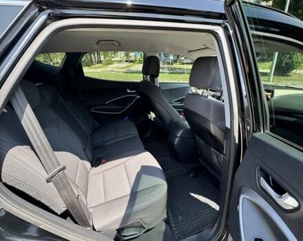 Чорний Хендай Санта Фе, об'ємом двигуна 2.2 л та пробігом 185 тис. км за 17500 $, фото 24 на Automoto.ua