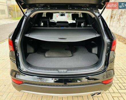 Черный Хендай Санта Фе, объемом двигателя 2.2 л и пробегом 137 тыс. км за 17800 $, фото 94 на Automoto.ua