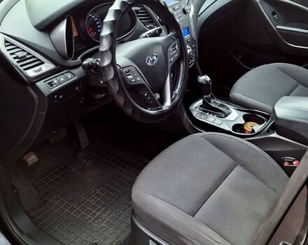 Черный Хендай Санта Фе, объемом двигателя 2.4 л и пробегом 157 тыс. км за 16200 $, фото 3 на Automoto.ua