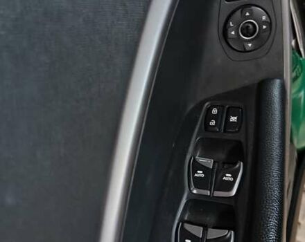 Черный Хендай Санта Фе, объемом двигателя 1.99 л и пробегом 182 тыс. км за 17499 $, фото 26 на Automoto.ua