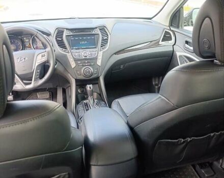 Хендай Санта Фе 2013 в Луцке на Automoto.ua Черный Хендай Санта Фе, объемом двигателя 2 л и пробегом 259 тыс. км за 12800 $, фото 12 на Automoto.ua