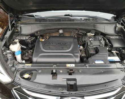 Черный Хендай Санта Фе, объемом двигателя 0 л и пробегом 160 тыс. км за 15700 $, фото 7 на Automoto.ua