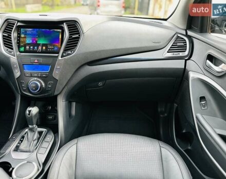 Черный Хендай Санта Фе, объемом двигателя 2.2 л и пробегом 137 тыс. км за 17800 $, фото 26 на Automoto.ua