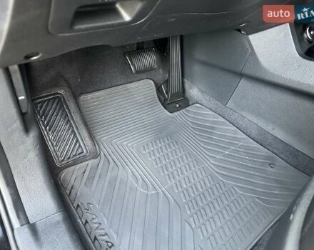 Чорний Хендай Санта Фе, об'ємом двигуна 2.2 л та пробігом 149 тис. км за 16246 $, фото 135 на Automoto.ua