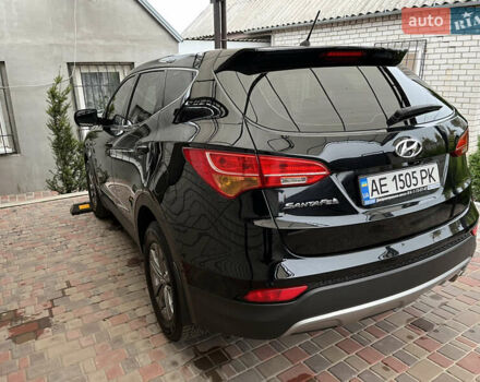 Черный Хендай Санта Фе, объемом двигателя 2.36 л и пробегом 166 тыс. км за 15000 $, фото 5 на Automoto.ua