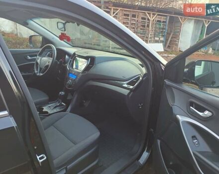 Черный Хендай Санта Фе, объемом двигателя 2.36 л и пробегом 223 тыс. км за 14800 $, фото 31 на Automoto.ua