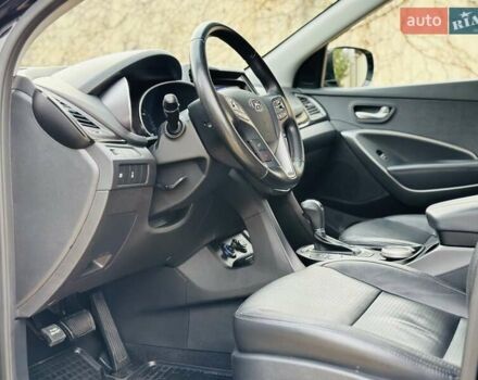 Черный Хендай Санта Фе, объемом двигателя 2.2 л и пробегом 137 тыс. км за 17800 $, фото 31 на Automoto.ua