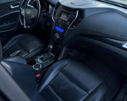 Черный Хендай Санта Фе, объемом двигателя 2.2 л и пробегом 151 тыс. км за 15900 $, фото 9 на Automoto.ua