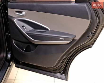 Черный Хендай Санта Фе, объемом двигателя 3.34 л и пробегом 164 тыс. км за 12900 $, фото 35 на Automoto.ua