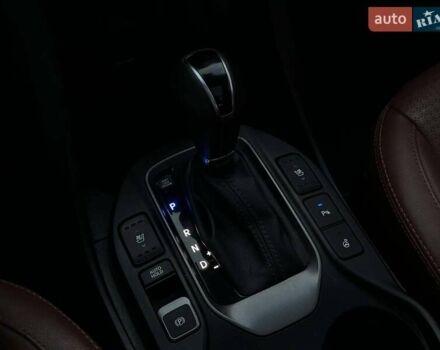 Черный Хендай Санта Фе, объемом двигателя 2 л и пробегом 131 тыс. км за 21000 $, фото 27 на Automoto.ua