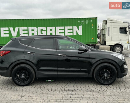 Черный Хендай Санта Фе, объемом двигателя 2.2 л и пробегом 204 тыс. км за 20700 $, фото 19 на Automoto.ua