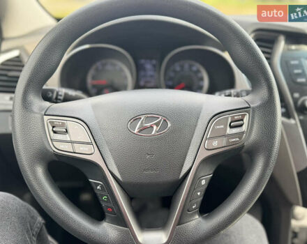 Чорний Хендай Санта Фе, об'ємом двигуна 2.36 л та пробігом 134 тис. км за 13599 $, фото 7 на Automoto.ua