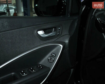 Чорний Хендай Санта Фе, об'ємом двигуна 2.2 л та пробігом 168 тис. км за 18600 $, фото 15 на Automoto.ua