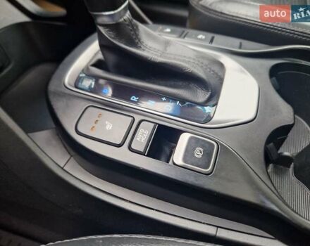 Черный Хендай Санта Фе, объемом двигателя 2.2 л и пробегом 94 тыс. км за 20300 $, фото 68 на Automoto.ua