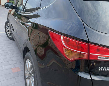 Черный Хендай Санта Фе, объемом двигателя 2.2 л и пробегом 255 тыс. км за 17500 $, фото 8 на Automoto.ua