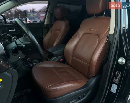 Черный Хендай Санта Фе, объемом двигателя 2 л и пробегом 131 тыс. км за 21000 $, фото 17 на Automoto.ua