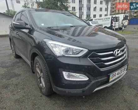 Черный Хендай Санта Фе, объемом двигателя 2.19 л и пробегом 341 тыс. км за 12500 $, фото 6 на Automoto.ua