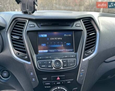 Черный Хендай Санта Фе, объемом двигателя 2.2 л и пробегом 182 тыс. км за 19000 $, фото 11 на Automoto.ua