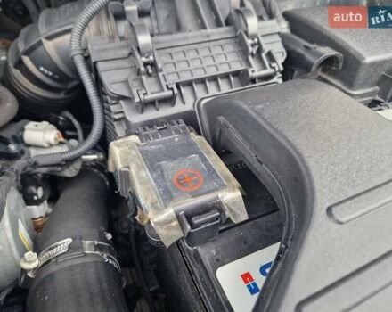 Черный Хендай Санта Фе, объемом двигателя 2.2 л и пробегом 94 тыс. км за 20300 $, фото 93 на Automoto.ua